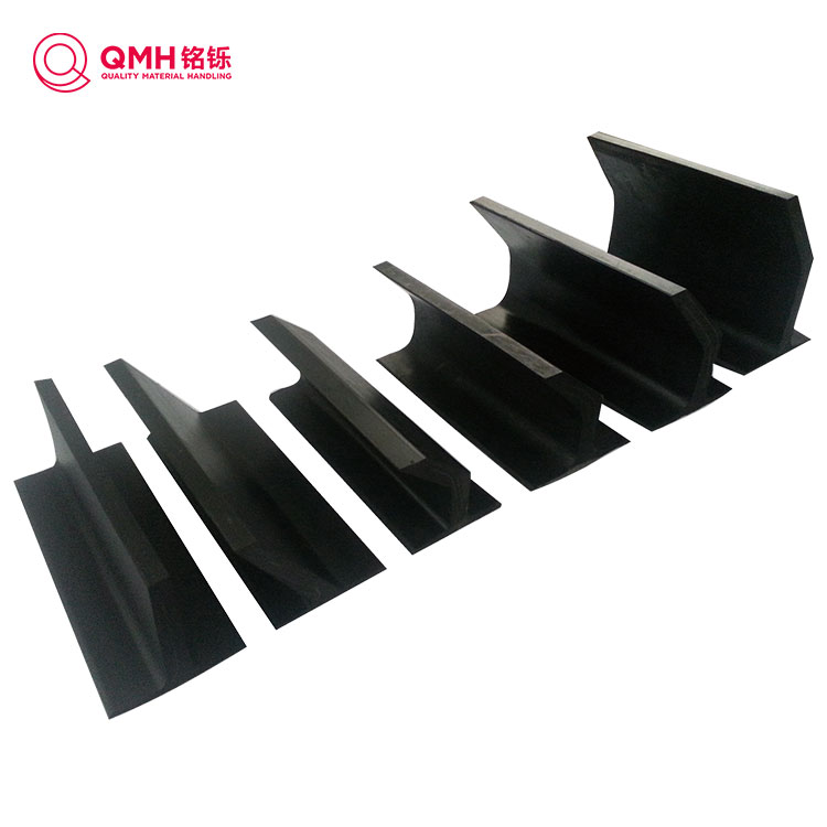 Bagaimanakah Cleat Tali Sabuk Penghantar Sidewall Meningkatkan Pengangkutan Sudut Curam?